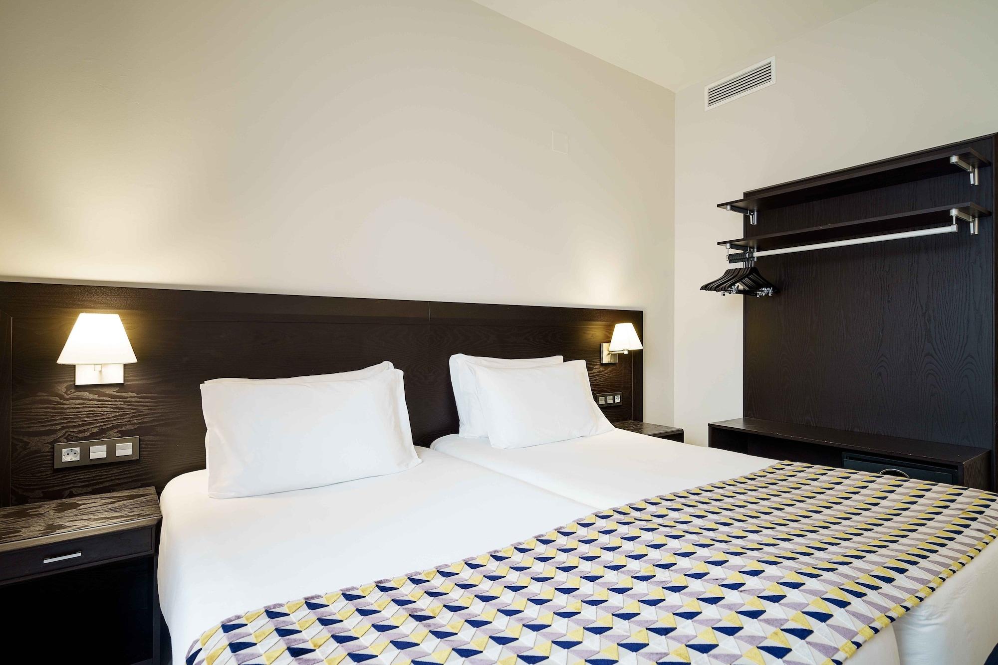 Hotel Exe Malaga Museos Extérieur photo