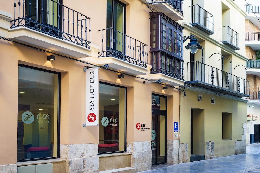 Hotel Exe Malaga Museos Extérieur photo