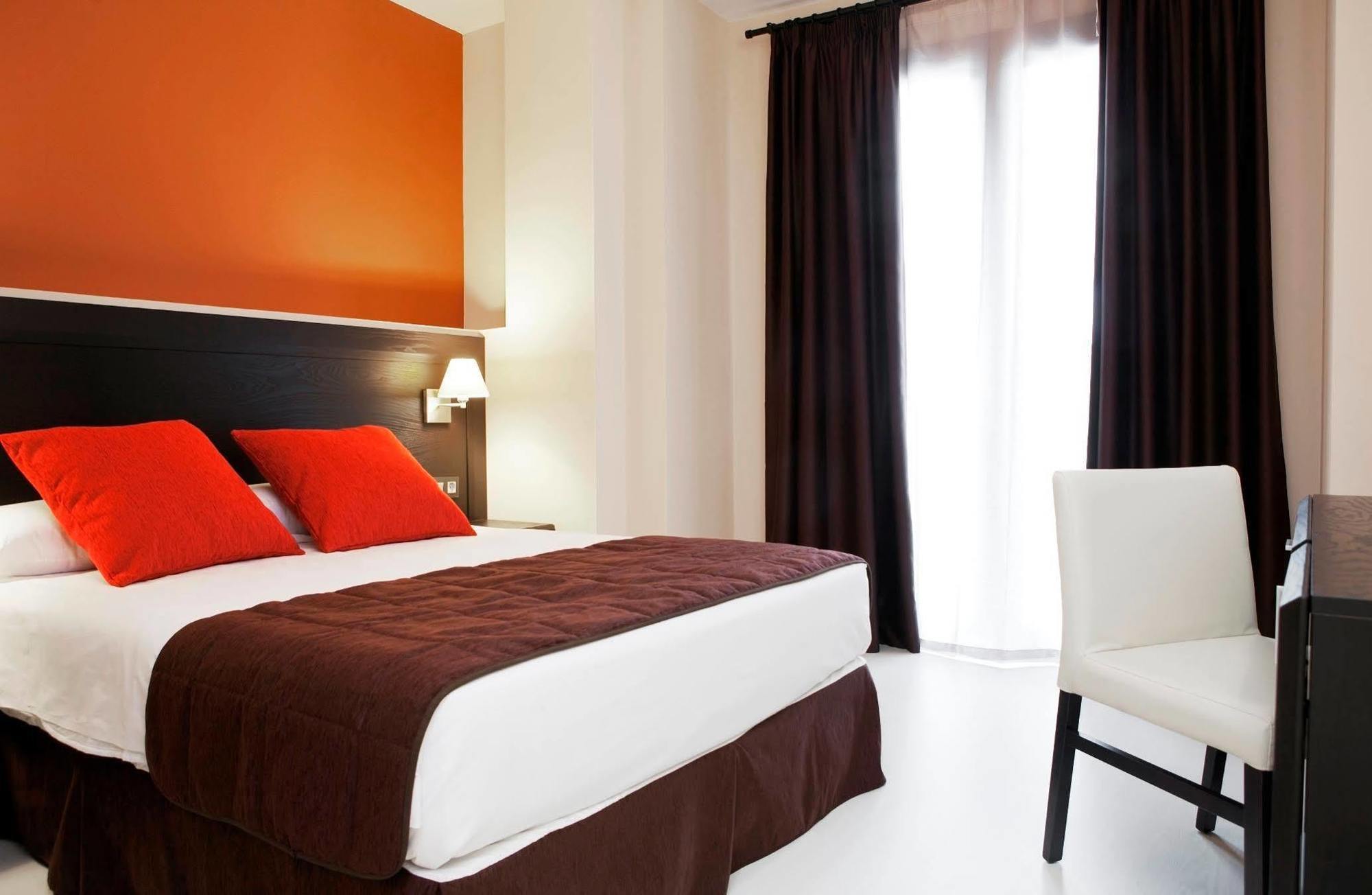Hotel Exe Malaga Museos Extérieur photo